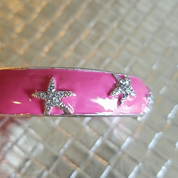 Periwinkle by Barlow pink starfish enamel bracelet - Picture 2 of 2